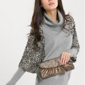 Fashion Women Leopard Bat Sweater Bottoming Shirt..