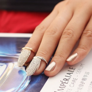 Exquisite Fake Fingernails Nail Rings