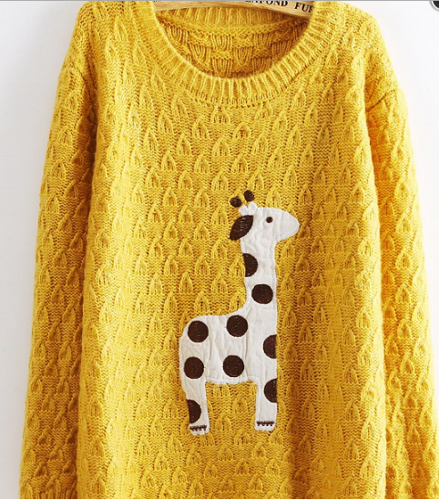 Lovely Dots Giraffe Sweater